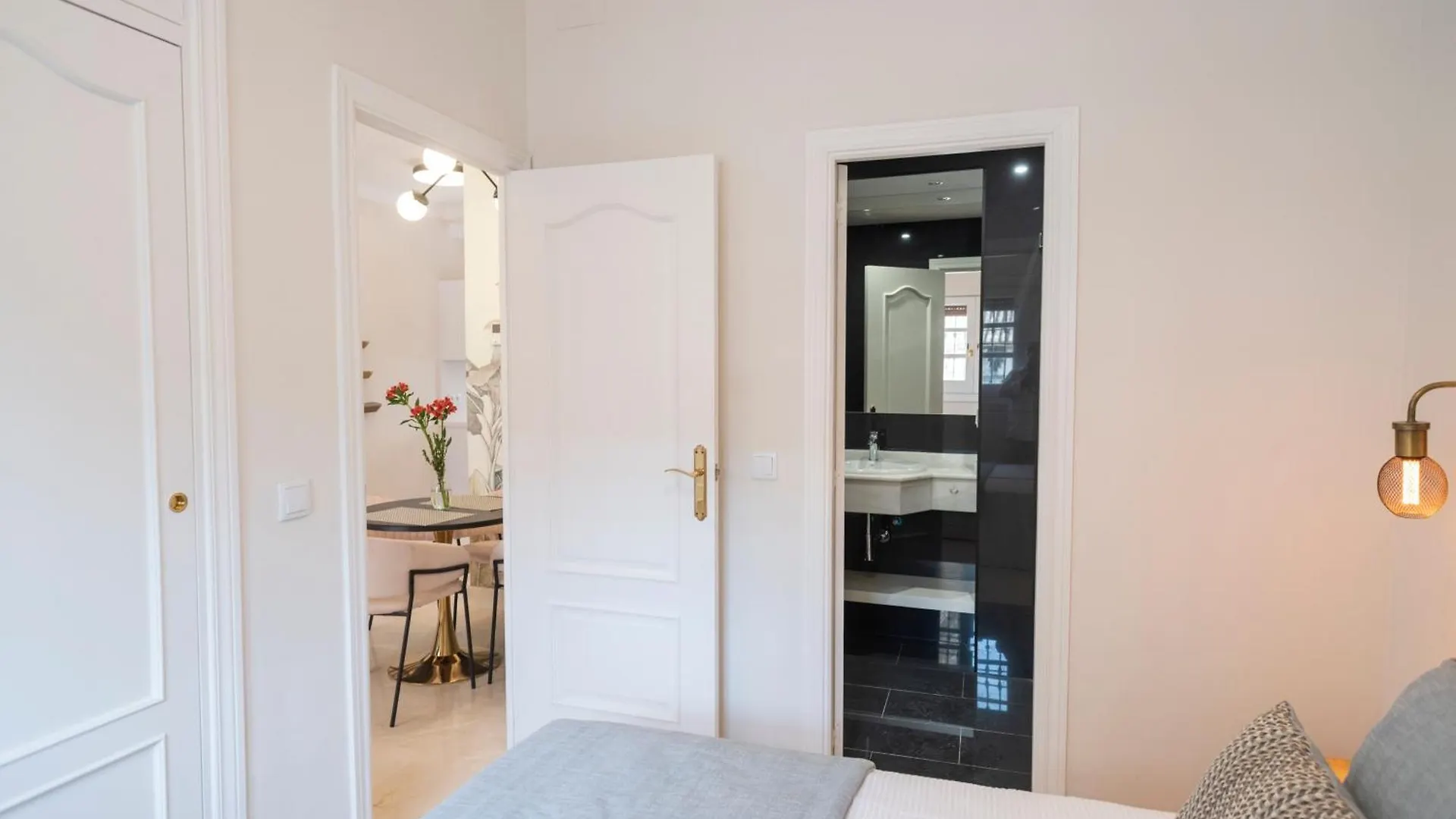 Centriko Alemanes Apartment Seville