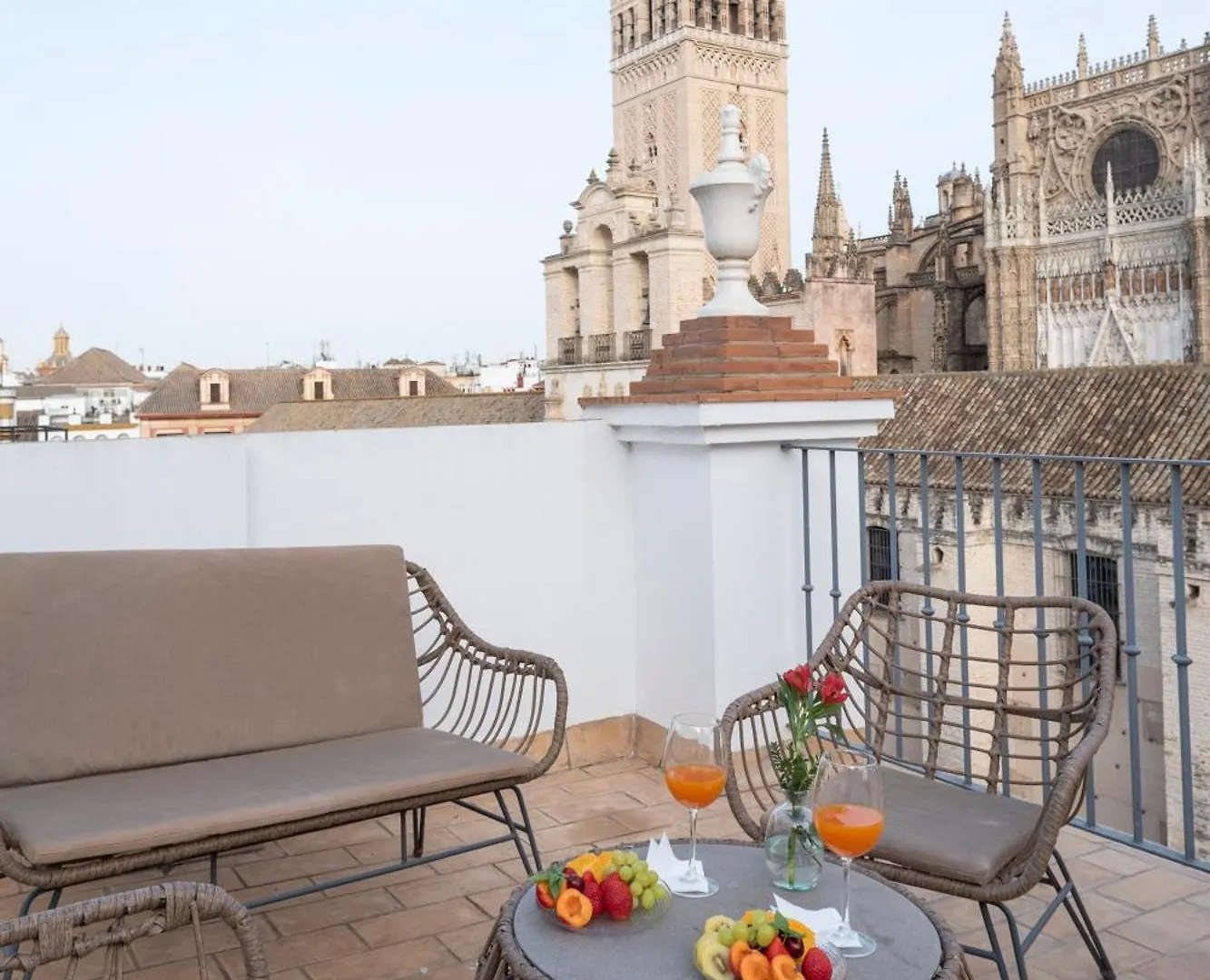 Centriko Alemanes Apartment Seville Spain